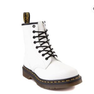 Dr Martens Docs 1460 8 eye boots white leather classic size 10